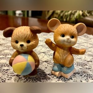 Vintage Avon Bear Figurines